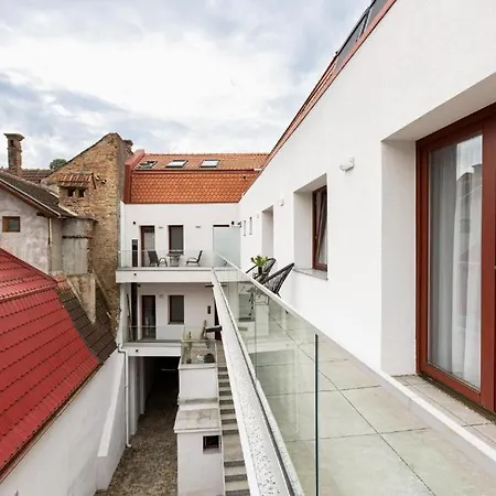 Appartement Peak - Old Town - By Cityhostse Deschide In Fereastra Noua *