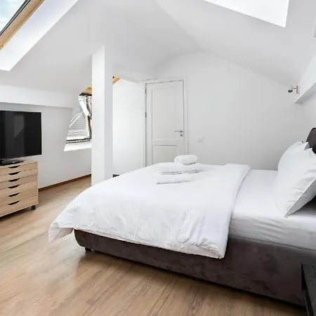Appartement Peak - Old Town - By Cityhostse Deschide In Fereastra Noua *